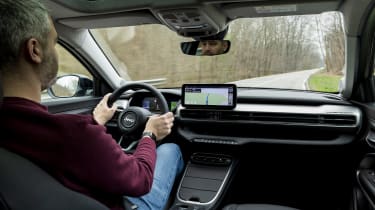 Richard Ingram driving the Jeep Avenger e-Hybrid